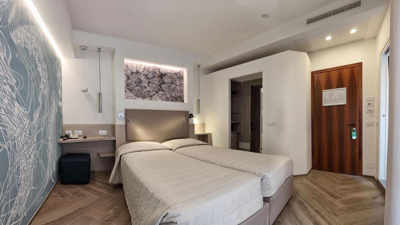 Hotel La Serena Bibione Exterior foto